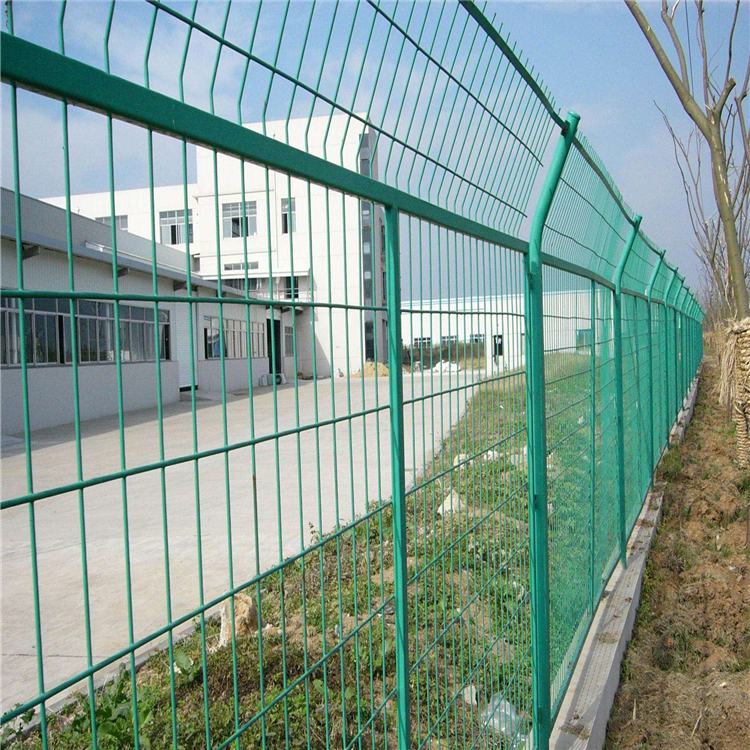 工厂围墙护栏 - 安平县艾瑞金属丝网有限公司图片2