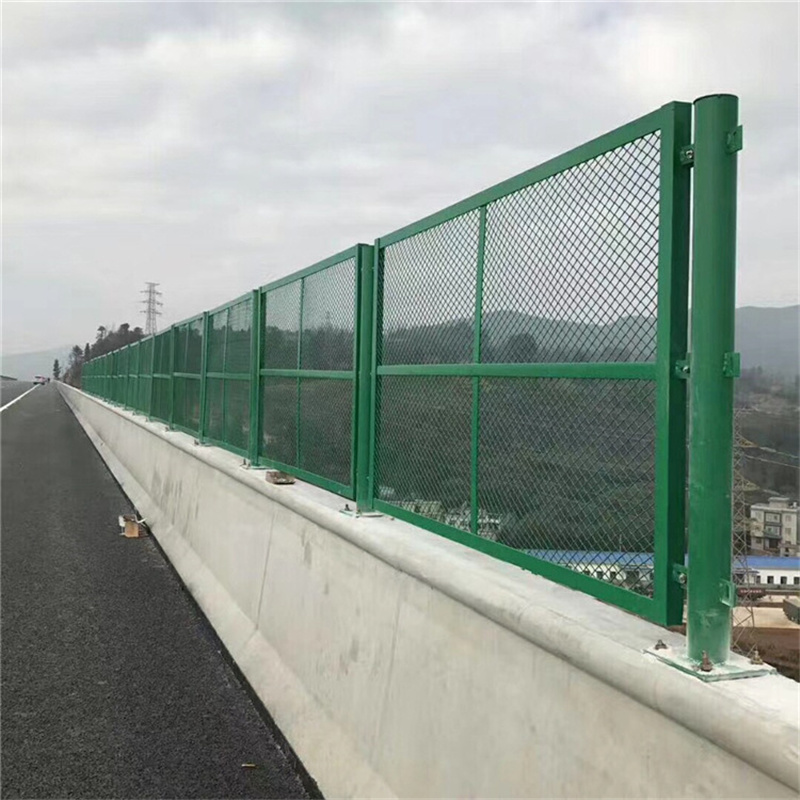 铁路桥梁防抛网 - 安平县艾瑞金属丝网有限公司图片2