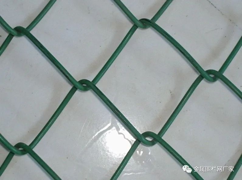 体育场防护网 - 安平县艾瑞金属丝网有限公司图片2