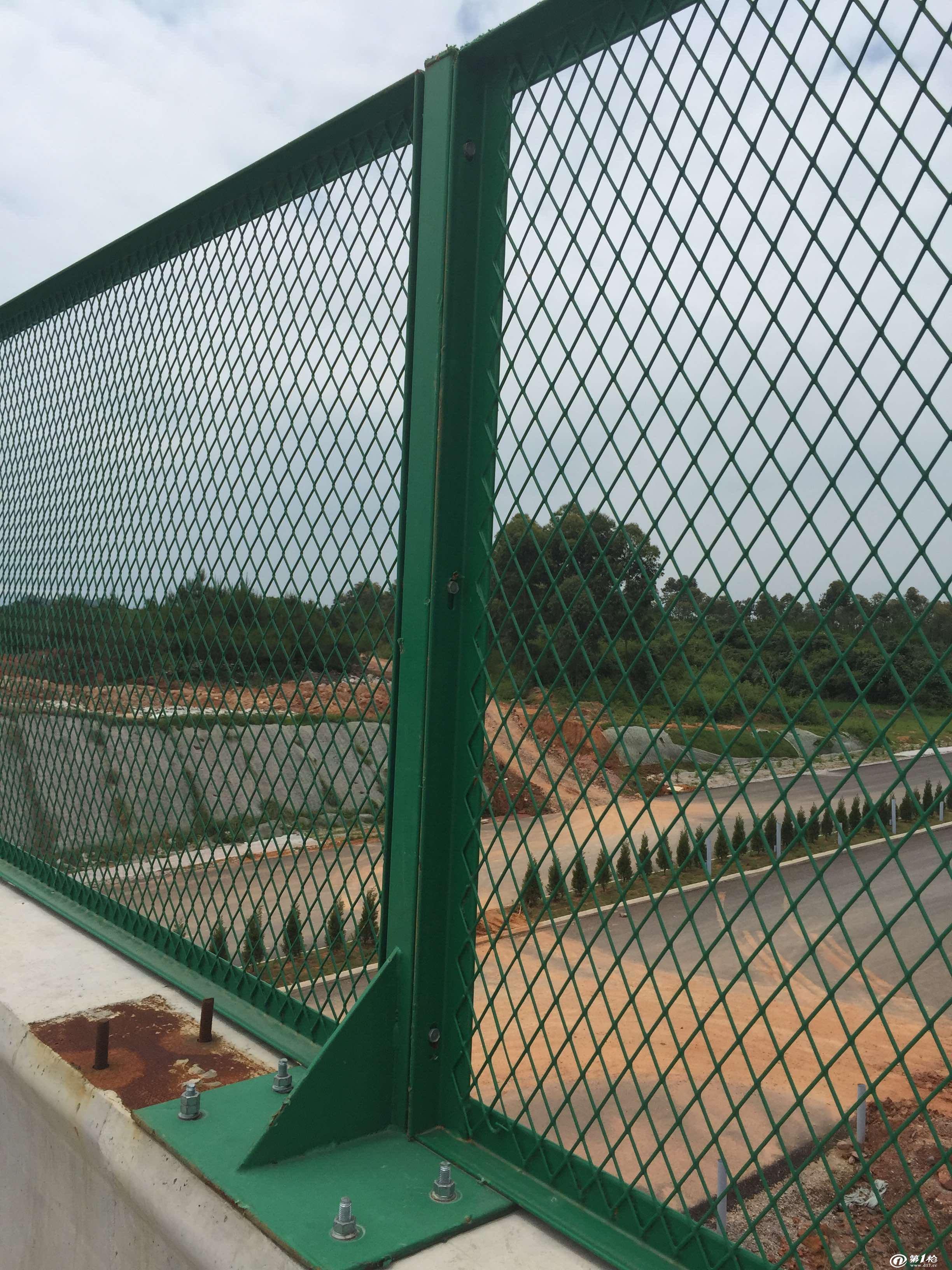 高架桥防抛网 - 安平县艾瑞金属丝网有限公司图片2